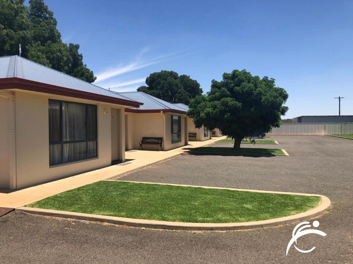 Coro Club Motel Griffith Exterior foto